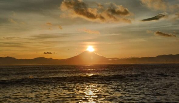 ダイアモンド富士＆業務連絡